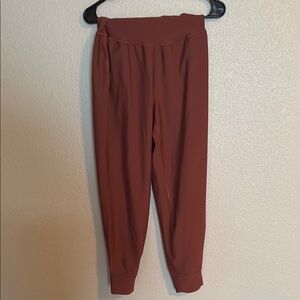 Women's Rust Elevate Leggings/Joggers